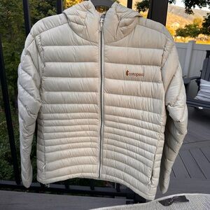 Cotopaxi Cream down jacket
